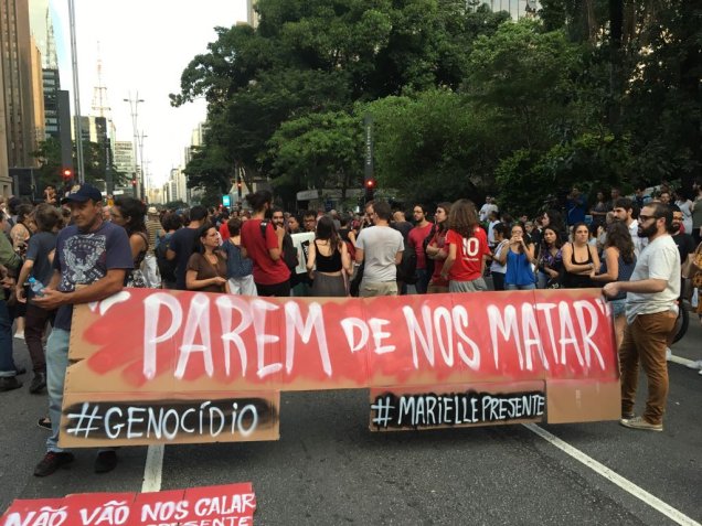 Protesto na avenida Paulista contra a morte de Marielle e Anderson