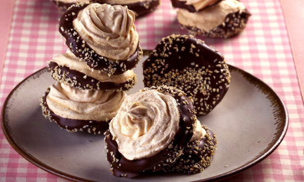 receita-suspiro-com-chocolate