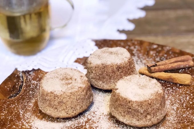 bolinho-de-chuva-low-carb