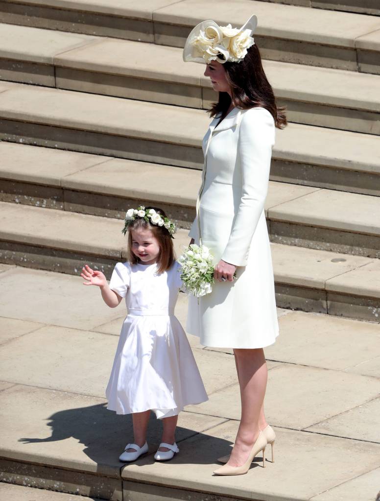 princesa charlotte e kate middleton