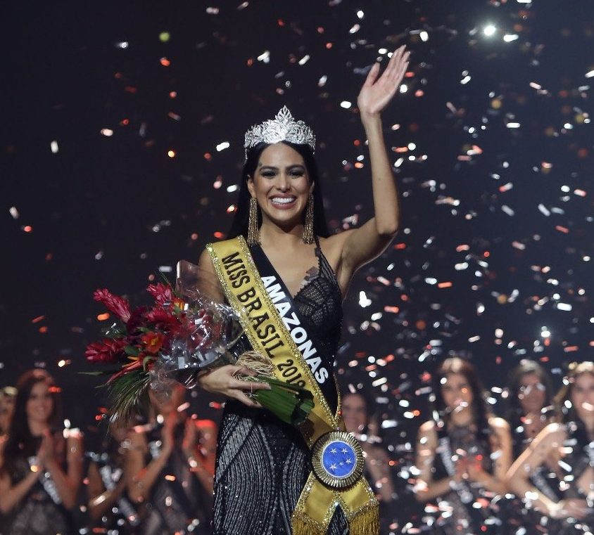 O exuberante traje típico que a Miss Brasil usará no Miss Universo