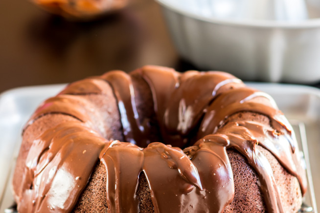 bolo-de-cacau-com-cobertura-de-chocolate bolo-de-cacau-com-cobertura-de-chocolate