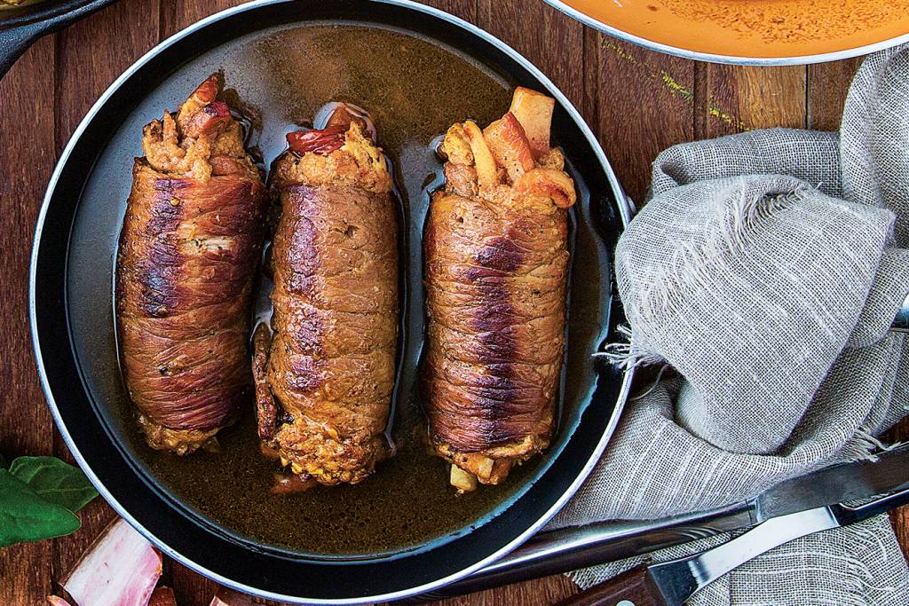 bife à rolê de toucinho com tomate seco – bettina orrico bife à rolê de toucinho com tomate seco – bettina orrico