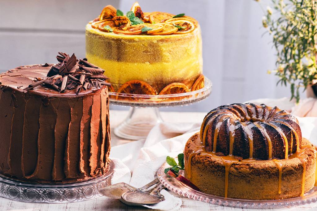 Três bolos de aniversário simples e deliciosos