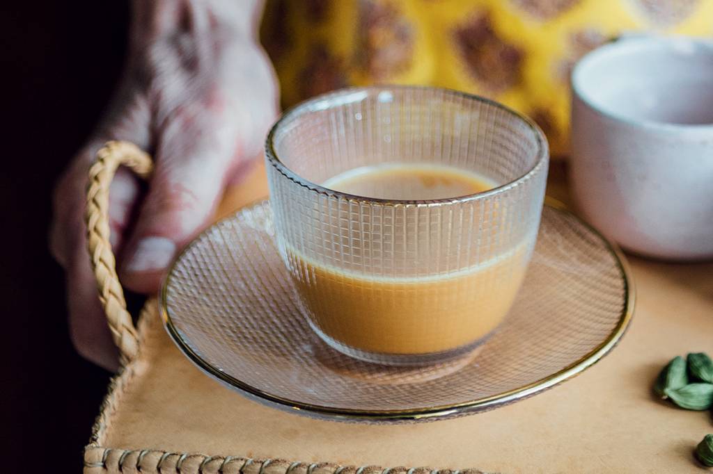 chai-(chá-com-especiarias) chai-(chá-com-especiarias)