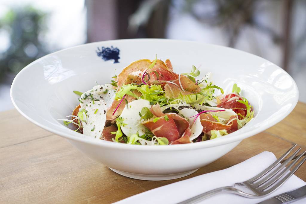 10 receitas de saladas que valem por uma refeição