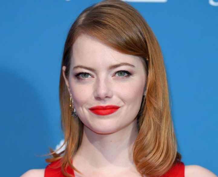 Emma Stone anuncia casamento