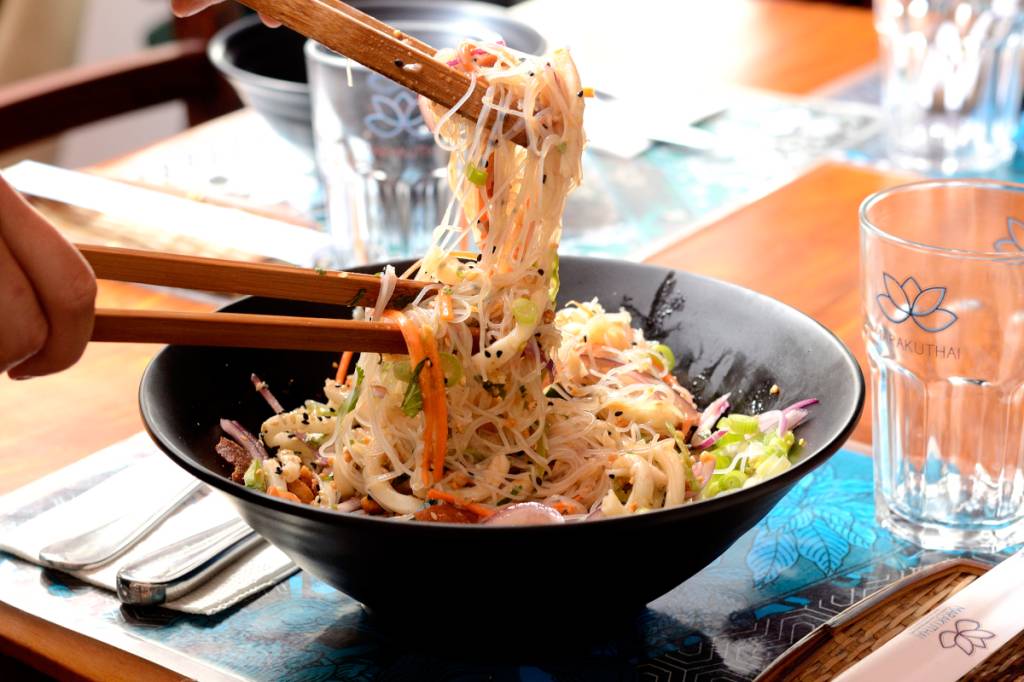 Grupo Marakuthai_Salada Rainbow_Wellington Nemeth Grupo Marakuthai_Salada Rainbow_Wellington Nemeth