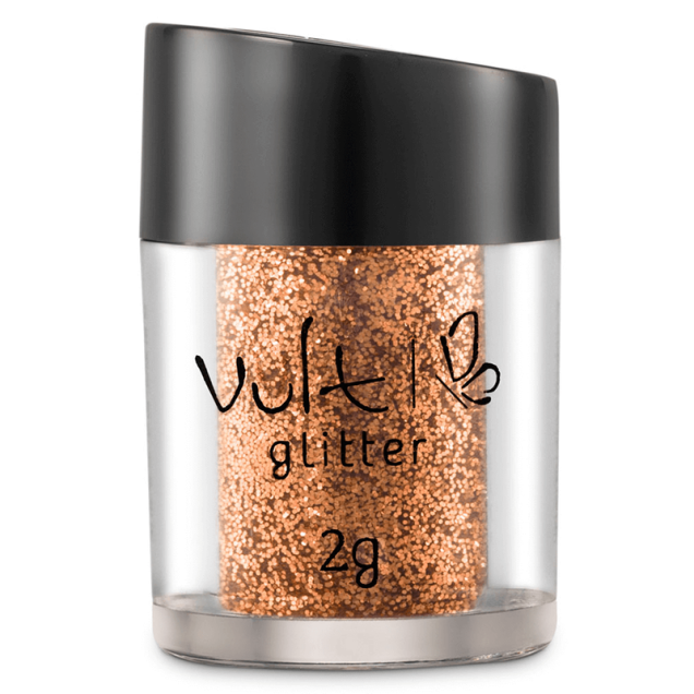 Com partículas refletoras de luz que promovem efeito surpreendente às maquiagens mais elaboradas, o <strong>Glitter </strong><a href="https://www.vult.com.br/glitter-vult-03/p">Vult</a> possui embalagem com dosador que permite o uso sem desperdício. Preço: R$ 13,90.
