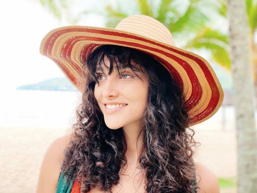 Novo namorado de Débora Nascimento elogia a amada nas redes sociais