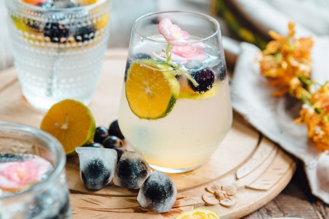 drinque- drinque-