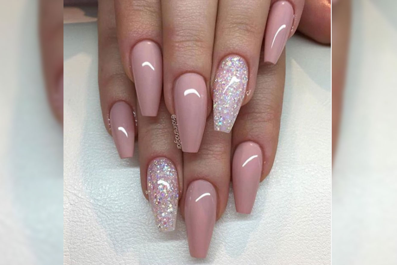 1. Ombre Coffin Nails with One Glitter Accent Nail - wide 1