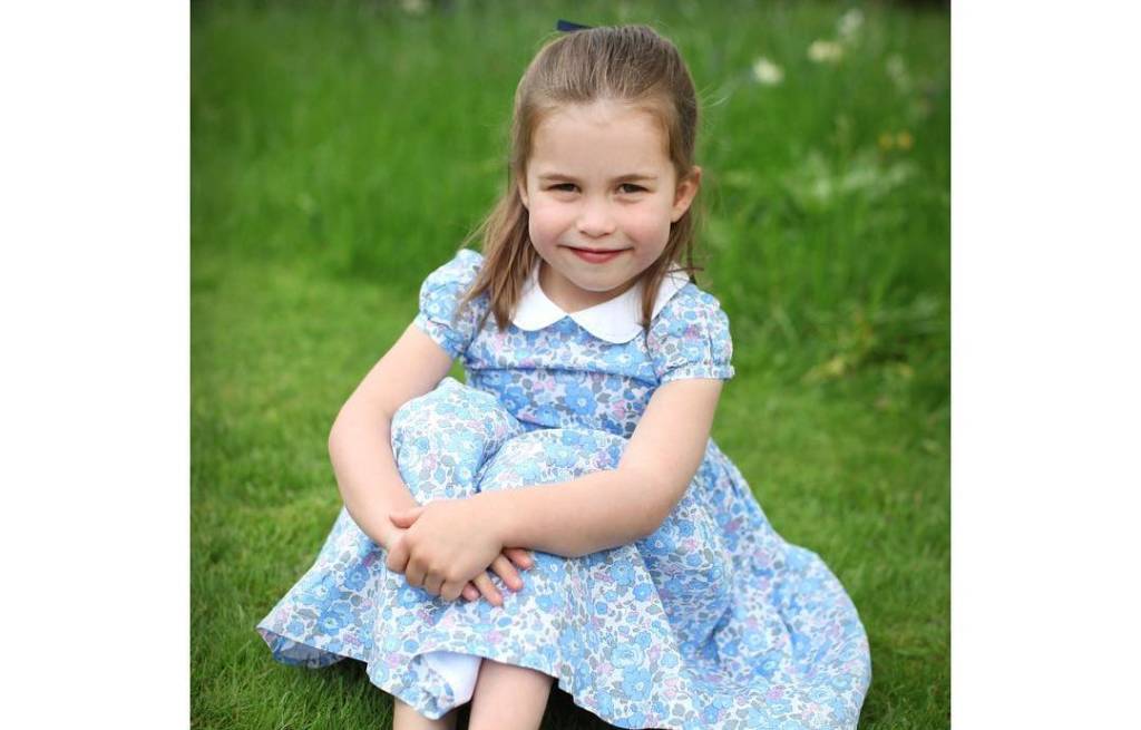 Que fofura! O primeiro dia de aula da princesa Charlotte