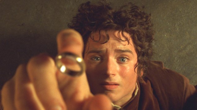 <strong>O Senhor dos Anéis – A Sociedade do Anel (estreia em 01/06): </strong><i><span style="font-weight:400;"></span></i><i><span style="font-weight:400;"></span></i><span style="font-weight:400;">Do idílico condado dos Hobbits aos precipícios de Mordor, Frodo segue uma jornada épica para destruir o anel de Sauron. Também estará disponível o filme <strong>O Senhor dos Anéis - O Retorno do Rei</strong>.</span>