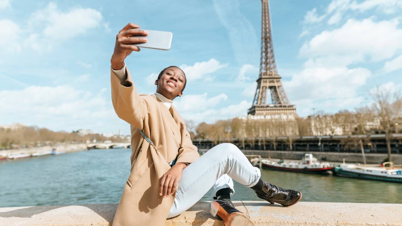 Selfie tem matado mais que ataque de tubarão