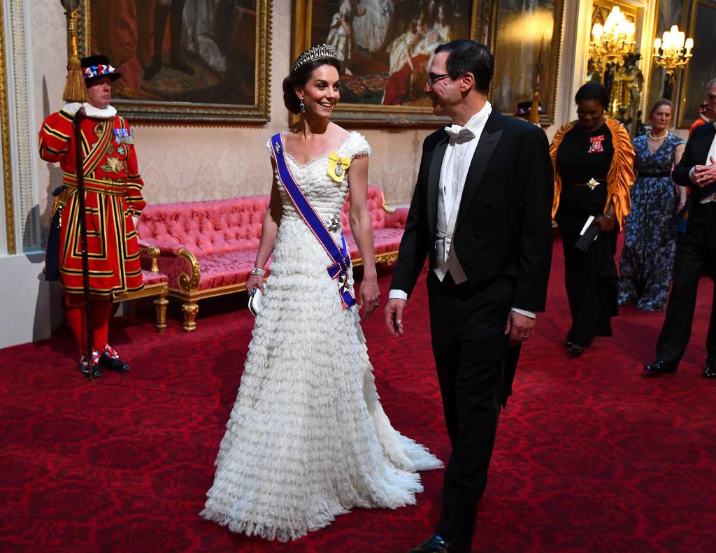 Kate Middleton ao lado de Steven Mnuchin Kate Middleton ao lado de Steven Mnuchin