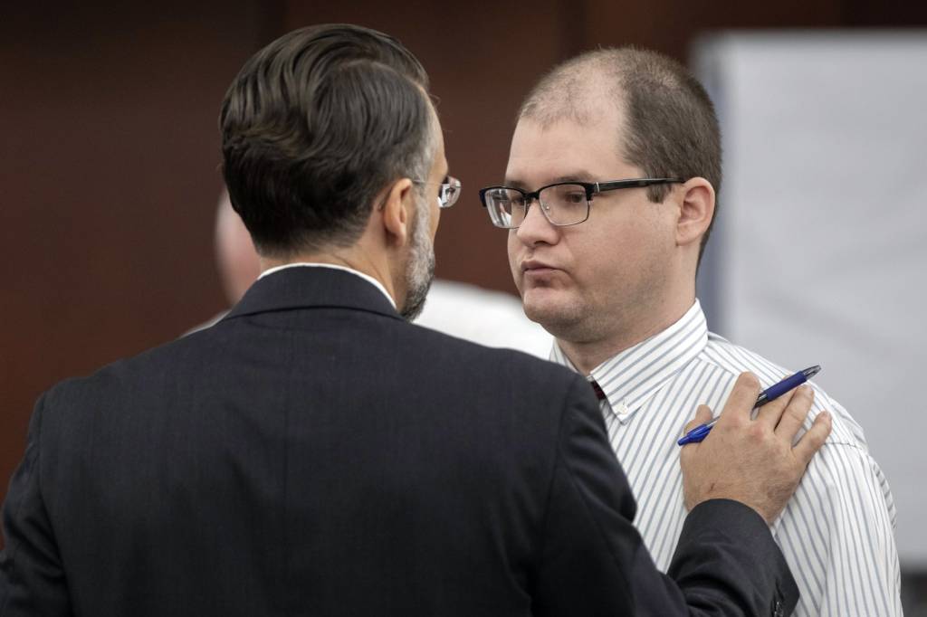 Homem que matou cinco filhos é condenado à morte Homem que matou cinco filhos é condenado à morte