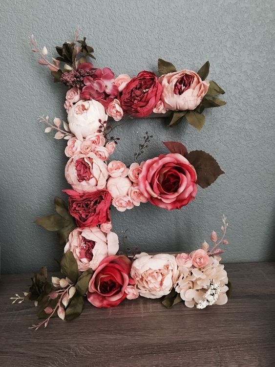 letra e flor 1 Letra E formada por flores