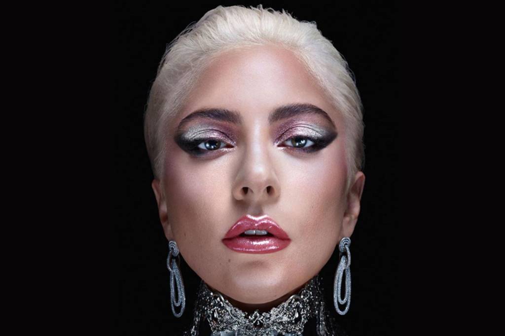 Marca de maquiagem da Lady Gaga tem frete grátis para o Brasil