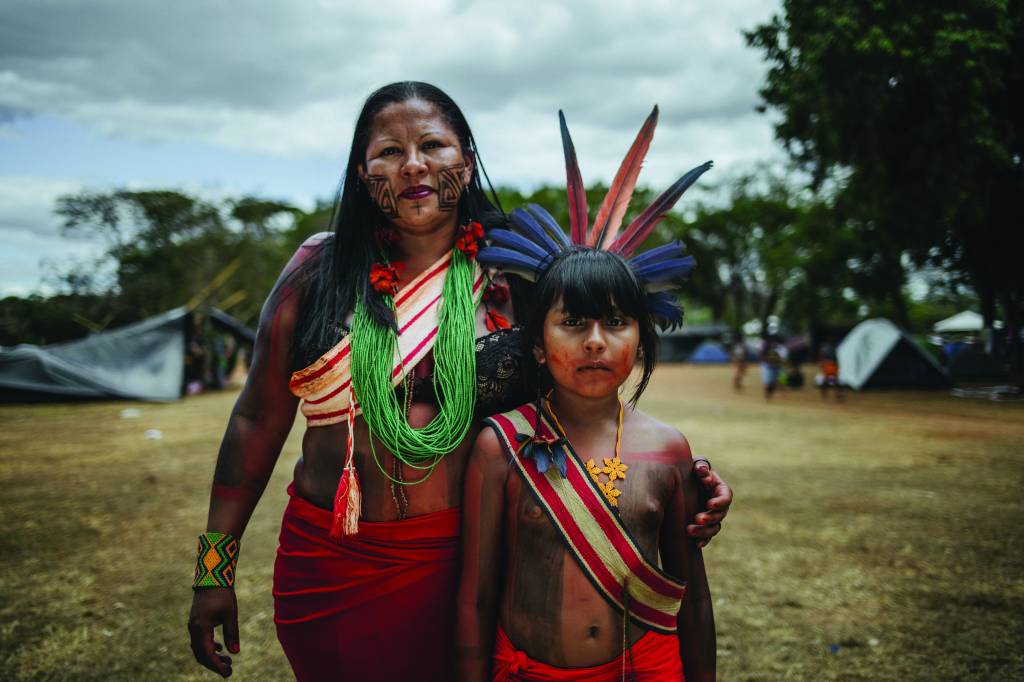 Mulheres indígenas Mulheres indígenas
