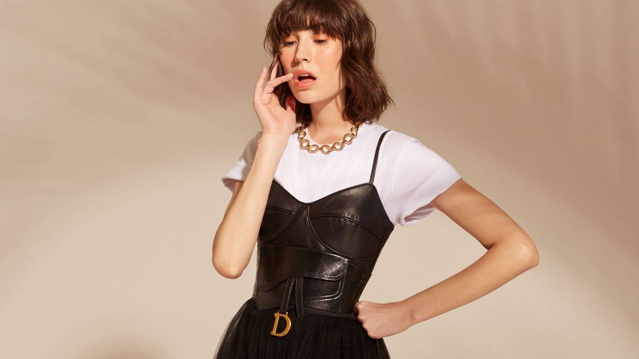 10 looks com camiseta branca