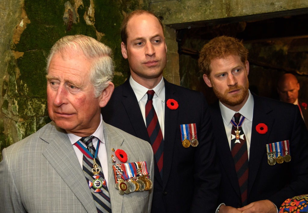 Príncipe Charles com William e Harry