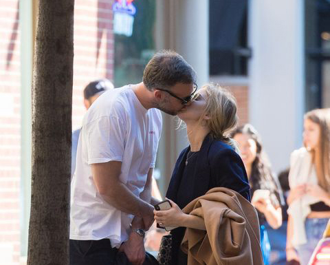 Confira os detalhes do casamento de Jennifer Lawrence