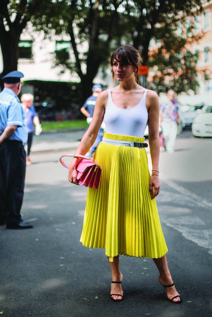 Looks com regata para arrasar no verão Looks com regata para arrasar no verão