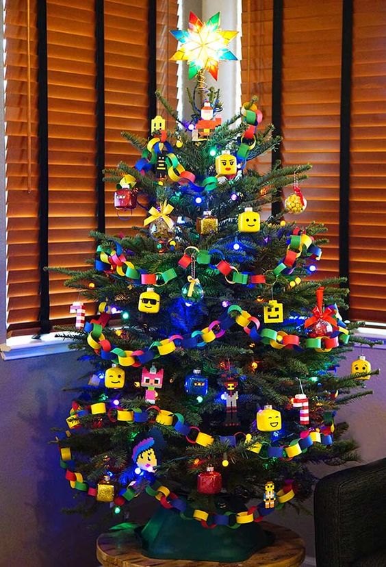 14 árvores de Natal temáticas para impressionar os convidados