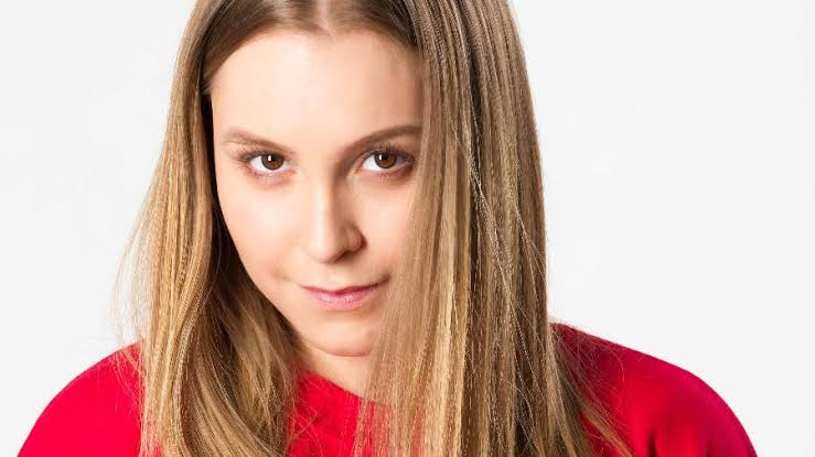 Carla Diaz fala sobre pressão emocional em viver Suzane Von Richthofen