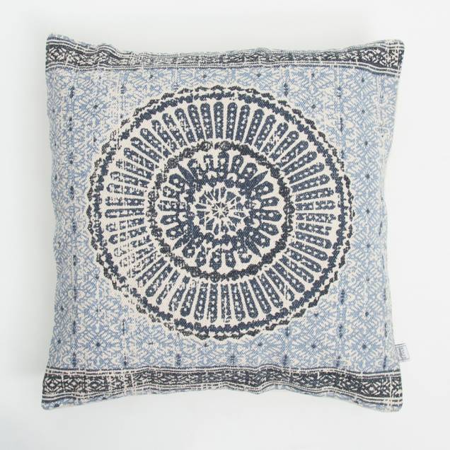 <a href="https://www.camicado.com.br/capa-para-almofada-indigo-galatsi-azul-50x50cm-home-style/p/000000000000041251">Capa para Almofada Indigo Galatsi Azul 50 x 50 cm Home Style</a> – 59,90 reais <a href="https://www.camicado.com.br/capa-para-almofada-indigo-galatsi-azul-50x50cm-home-style/p/000000000000041251">Capa para Almofada Indigo Galatsi Azul 50 x 50 cm Home Style</a> – 59,90 reais