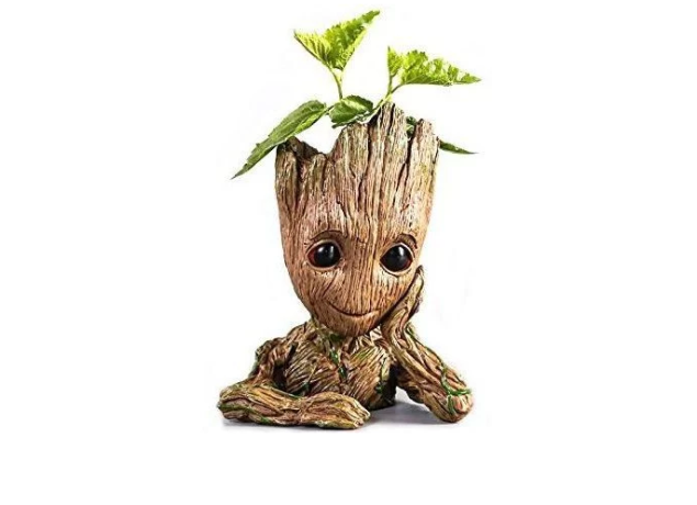 Vaso Baby Groot Guardiões da Galáxia Vol. 2, de resina, no tamanho <span>15 x 12 x 7 cm</span>. <a href="https://www.toyshow.com.br/colecionaveis/action-figures/vaso-baby-groot-guardioes-da-galaxia-vol-2-guardians-of-the-galaxy-vol-2" target="_blank" rel="noopener">ToyShow</a>, R$ 99,90 Vaso Baby Groot Guardiões da Galáxia Vol. 2, de resina, no tamanho <span>15 x 12 x 7 cm</span>. <a href="https://www.toyshow.com.br/colecionaveis/action-figures/vaso-baby-groot-guardioes-da-galaxia-vol-2-guardians-of-the-galaxy-vol-2" target="_blank" rel="noopener">ToyShow</a>, R$ 99,90