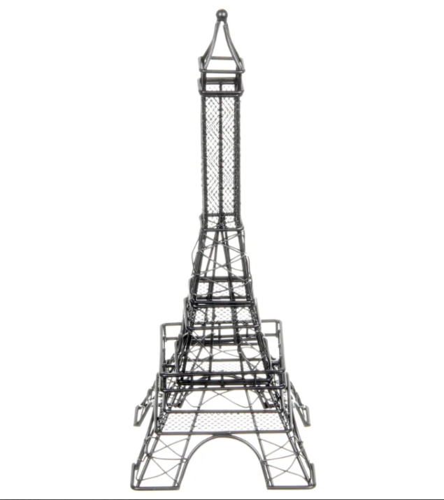 <span>Adorno Torre Eiffel em aramado, com 30 cm de altura. <a href="https://www.tokstok.com.br/adorno-30-cm-preto-torre-eiffel/p?lid=5837d558-6e3d-4b7a-8e45-fa7c1a4a159c" target="_blank" rel="noopener">Tok&Stok</a>, R$ 175,90 </span>