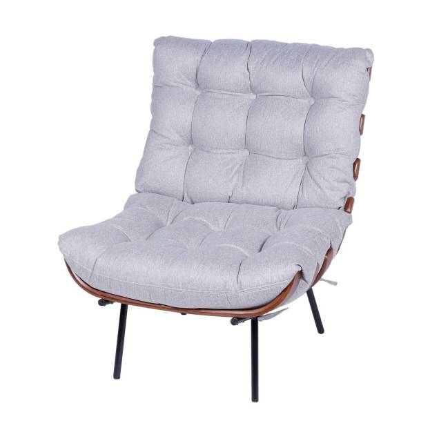 Poltrona Costela (72 x 72 x 81 cm), com estrutura de madeira tauari, base de ferro e estofado revestido de linho. <a href="https://www.sunhouse.com.br/poltrona-costela-linho-cinza-base-de-ferro---34160/p" target="_blank" rel="noopener">Sun House</a>, R$ 1578,72 Poltrona Costela (72 x 72 x 81 cm), com estrutura de madeira tauari, base de ferro e estofado revestido de linho. <a href="https://www.sunhouse.com.br/poltrona-costela-linho-cinza-base-de-ferro---34160/p" target="_blank" rel="noopener">Sun House</a>, R$ 1578,72