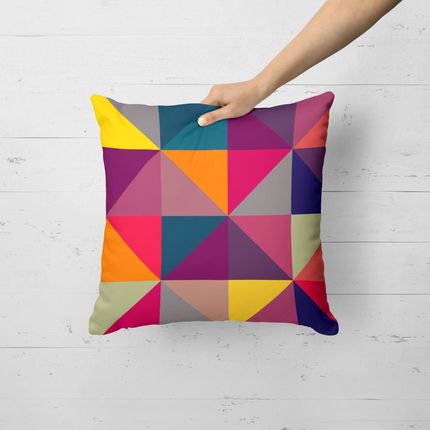 Almofada Geométricos Multicolor Zoom, de poliéster, 35 x 35 cm. <a href="https://www.madeiramadeira.com.br/almofada-avulsa-decorativa-geometricos-multicolor-zoom-35x35cm-1664175.html?_btid=d41d8cd98f00b204e9800998ecf8427e" target="_blank" rel="noopener">MadeiraMadeira</a>, R$ 30 Almofada Geométricos Multicolor Zoom, de poliéster, 35 x 35 cm. <a href="https://www.madeiramadeira.com.br/almofada-avulsa-decorativa-geometricos-multicolor-zoom-35x35cm-1664175.html?_btid=d41d8cd98f00b204e9800998ecf8427e" target="_blank" rel="noopener">MadeiraMadeira</a>, R$ 30