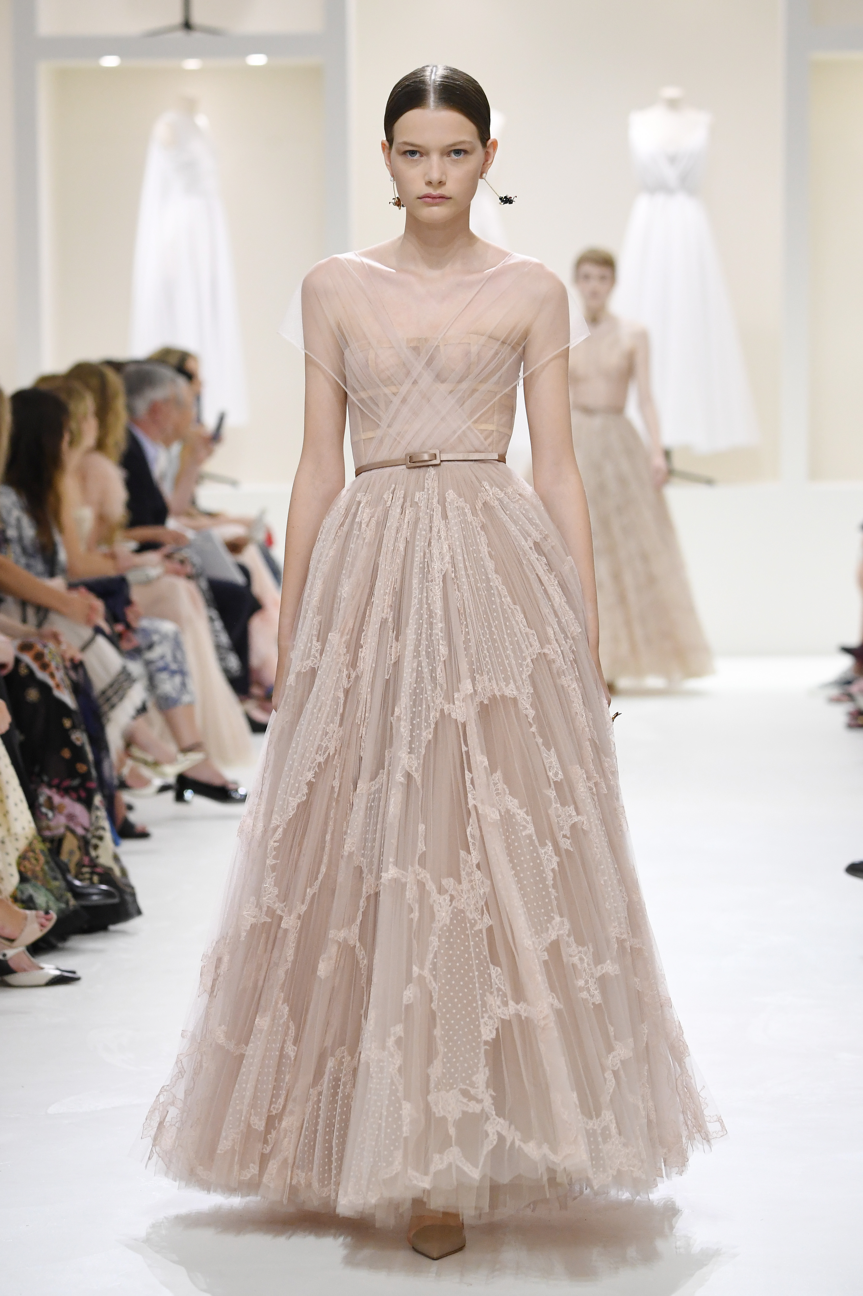 vestido de noiva chanel