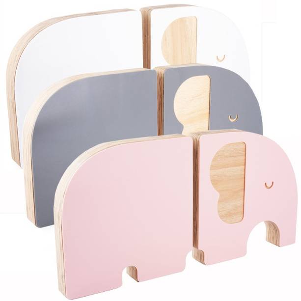 Aparador de livros Elefantes Adot. <a href="https://www.mimootoys.com.br/decoracao/objetos-decorativos/aparador-de-livros-elefante-adot/" target="_blank" rel="noopener">Mimoo</a>, R$ 207,20