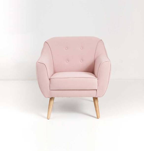 Poltrona Vinatage Rosa com almofada, com pés palito de pínus, tecido em linho, medidas 75 x 73 x 80 cm. Vem com uma almofada de 45 x 45 cm. <a href="https://www.veromobili.com.br/poltrona-vintage-rosa-com-almofada/" target="_blank" rel="noopener">Veromobili</a>, R$ 1099,99