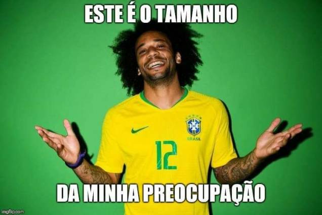 Ao que tudo indica, o lateral-esquerdo Marcelo está confiante e não tá nem um pouco preocupado com os times que vai enfrentar. Ao que tudo indica, o lateral-esquerdo Marcelo está confiante e não tá nem um pouco preocupado com os times que vai enfrentar.