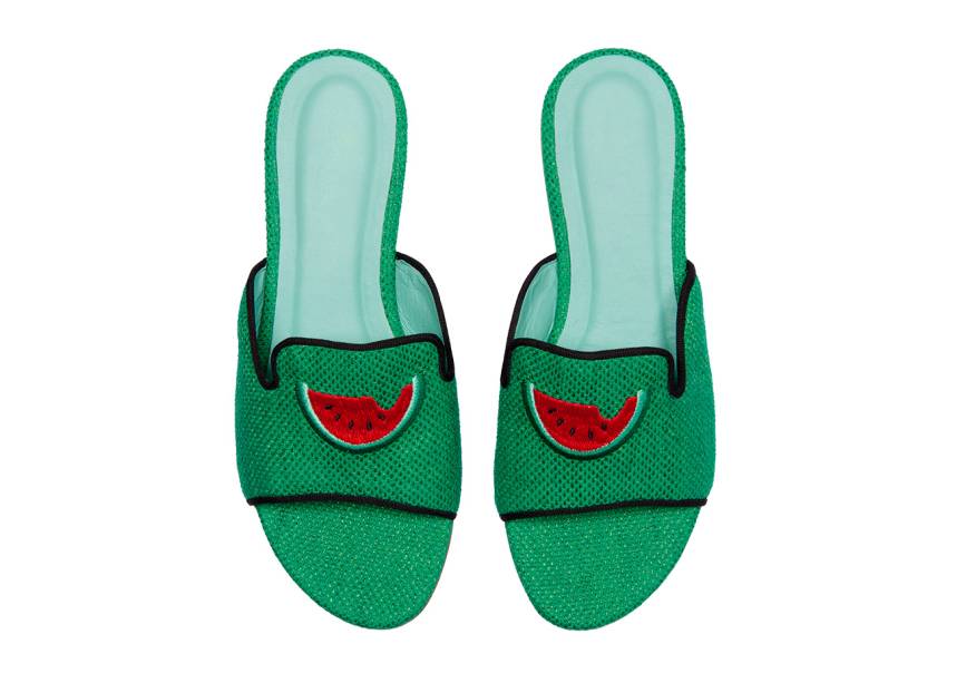 Sandálias de camurça, <strong>Blue Bird</strong>, R$ 289 Sandálias de camurça, <strong>Blue Bird</strong>, R$ 289