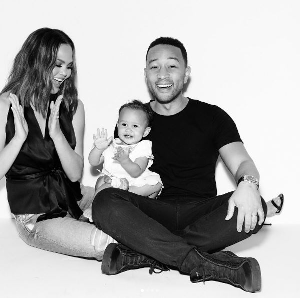 <strong>Luna</strong>, filha de Chrissy Teigen e John Legend