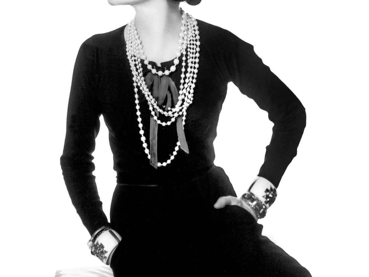 Chanel realiza desfile com inspiração na infância de Coco Chanel - Estadão