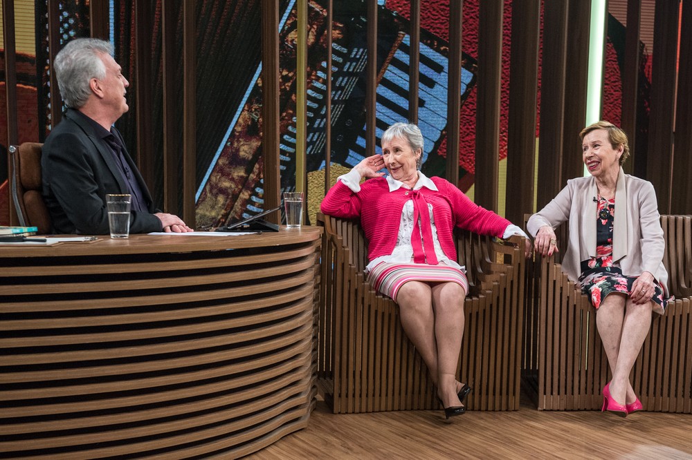 Irmãs Galvão emocionam no ‘Conversa com Bial’ ao falar de Alzheimer