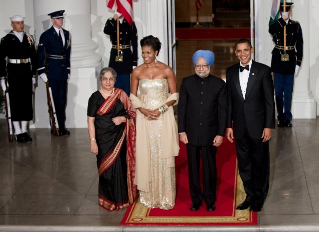 Vestido: Naeem Khan // Evento: Jantar para o primeiro-ministro indiano // Data: 24.11.09