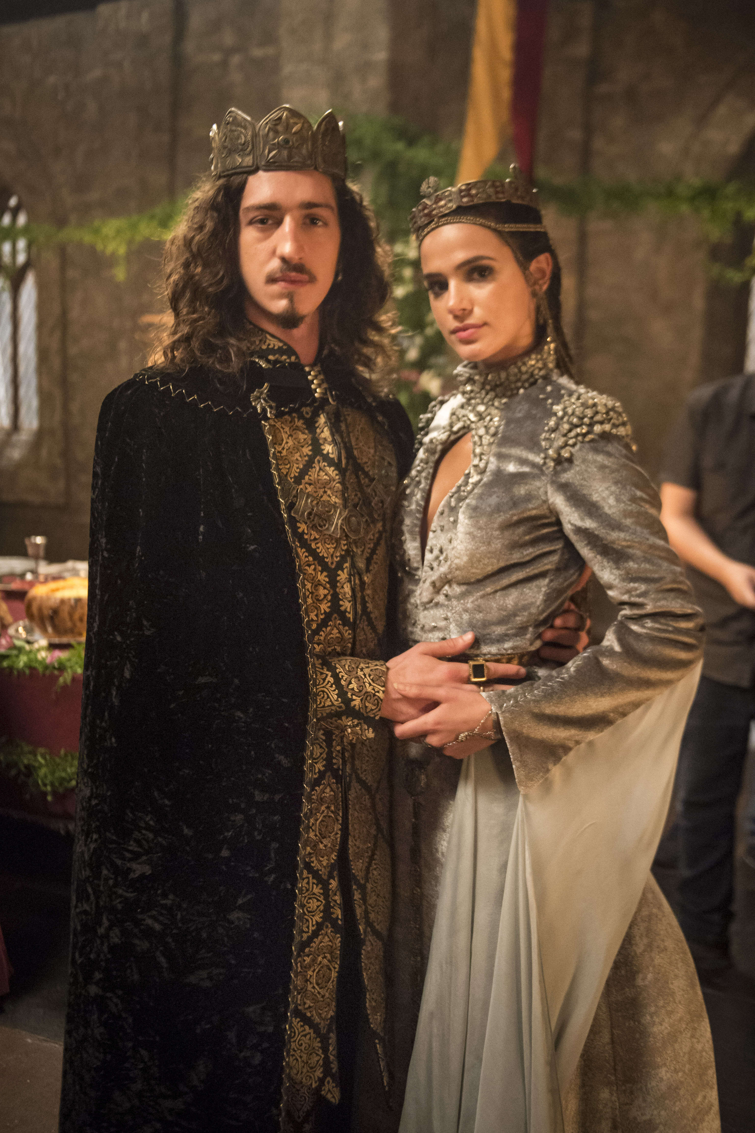 Em "Deus Salve o Rei", Catarina e Rodolfo se casam