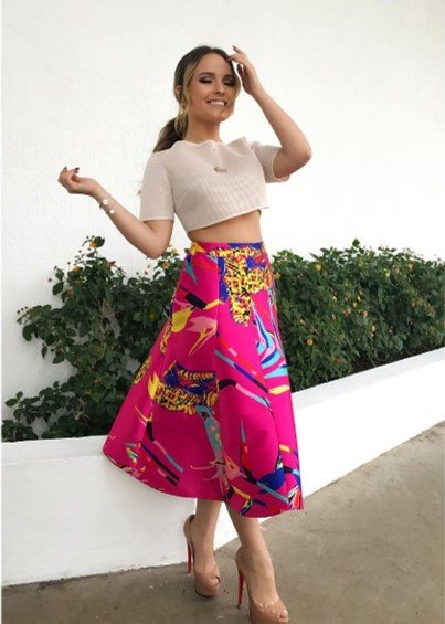 325290_745466_larissa_manoela_veste_fa_tima_scofield