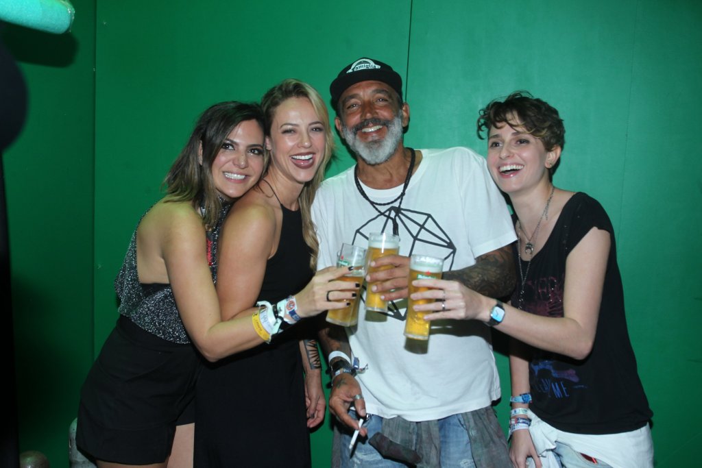 Paolla Oliveira, Rogerio Gomes (Papinha) e Carol Duarte