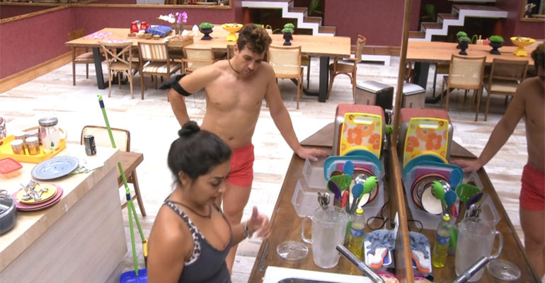 Amanda critica Cézar: ‘Seu tipo de jogo não sei fazer’