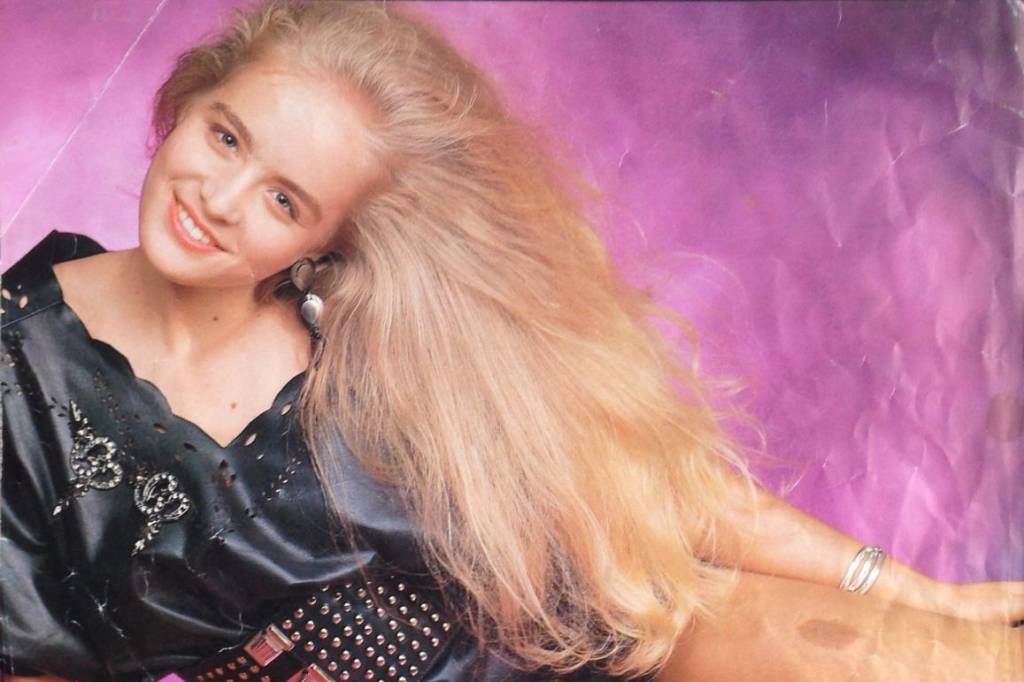 Vídeo: Angélica canta ‘Vou de Táxi’ enquanto o filho toca piano