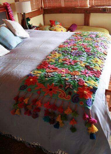 Arte têxtil sobre os móveis